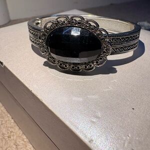 Vintage-Inspired Silver and Black Women's Bracelet Watch